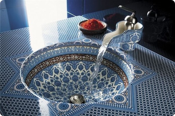 Раковина в мароканском стиле.