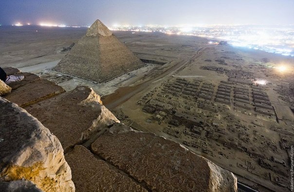 Вид на Каир с пирамиды.