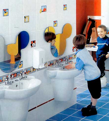 Идея оформления ванной комнаты для детей.