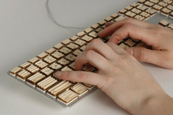 Деревянная #клавиатура.