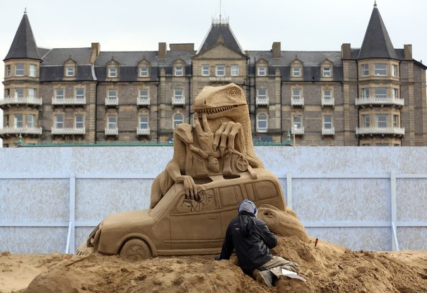 Песок и творчество.Фестиваль песчаных скульптур в Уэстоне.