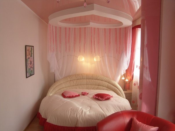 Романтичный дизайн спальни