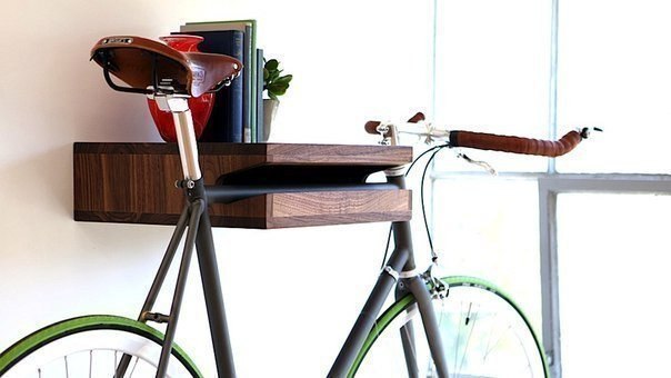 Полка-крепление для велосипеда. Креативное и эргономичное решение для квартир в которых немного места.