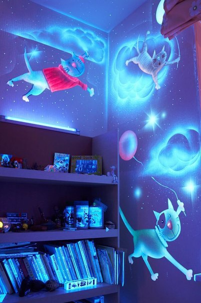 Дизайн комнаты, сделанный при помощи флуоресцентной краски