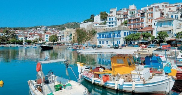 Скопелос — остров в Греции, в Эгейском море