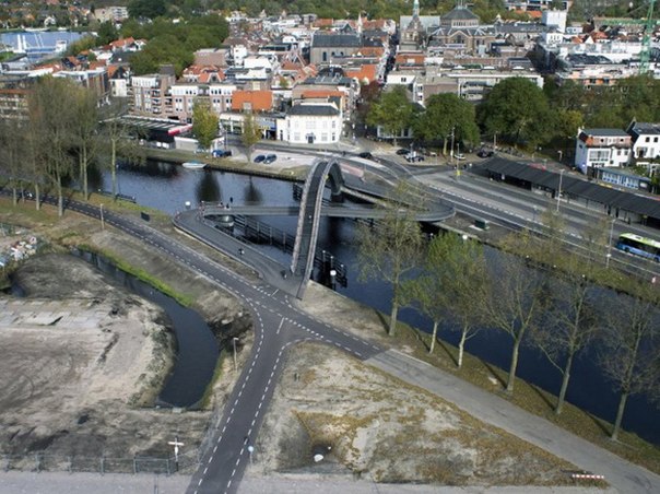 #Мост Melkeweg в Нидерландах #строительство